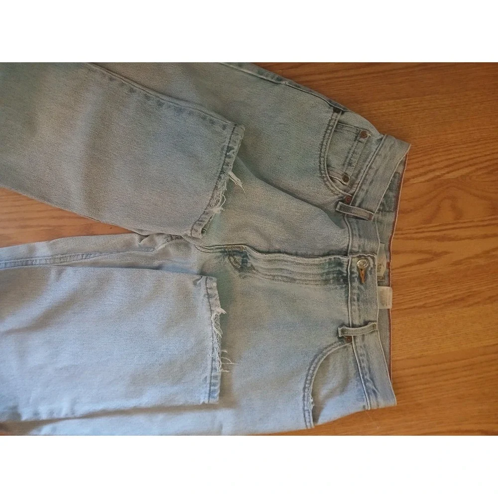 Vintage Levi's 550 Women's Jeans Sz 14L Relaxed Fit Distressed Light Wash Y2K